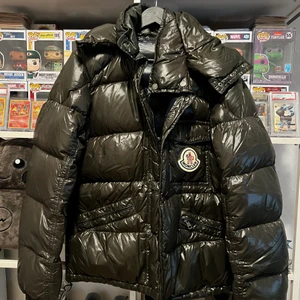 Moncler K2 Brun - Size 5 mörk bruk 8/10 skick