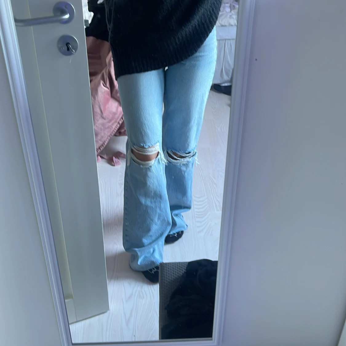 Säljer dessa par Jens från zara 