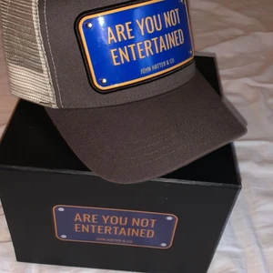 John Hatter - Säljer min John hatter keps i väldigt bra skick använd en gång. 