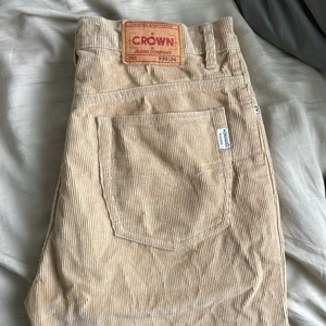 Vintage Manchester byxor  - Så sköna! Så snygga!  Säljer dessa pga blivit för små :( Köpt secondhand!  Storlek W33L34 men brukar ha M/L i byxor 