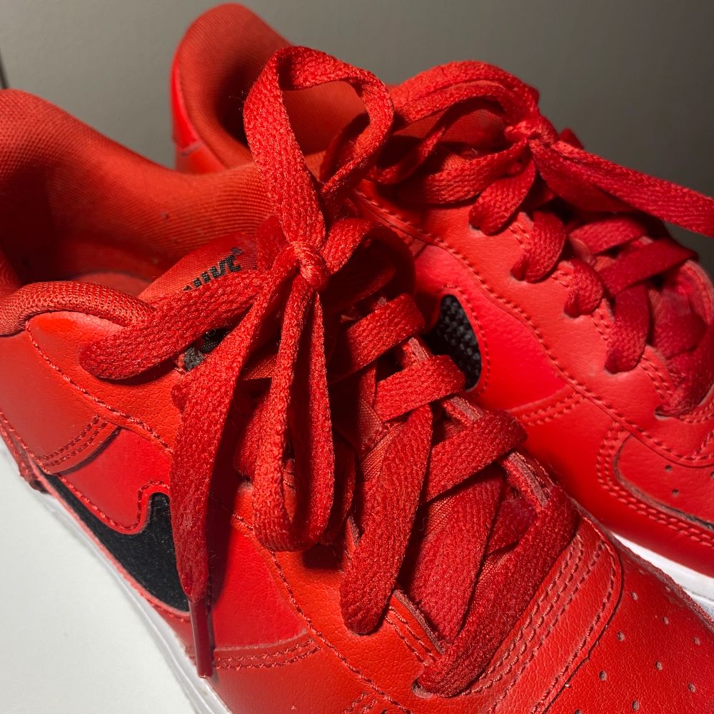 Röd Nike - | Plick Second Hand