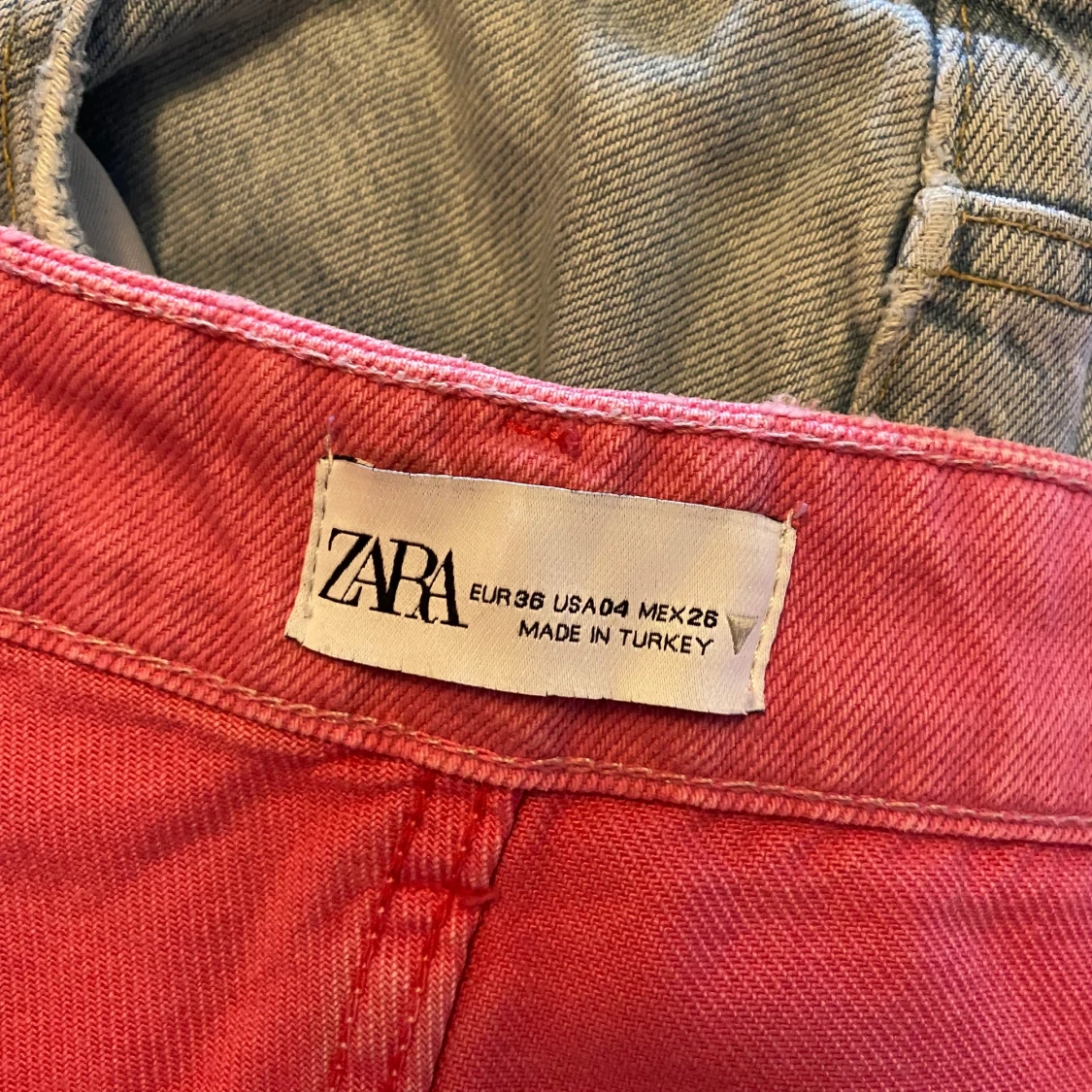 Zara straight high rise  - 90