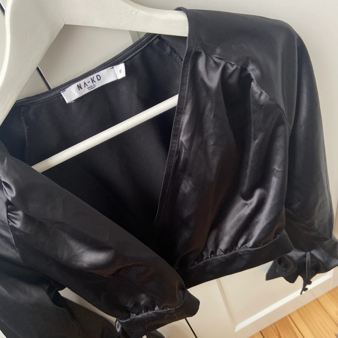 Svart blus från NA-KD