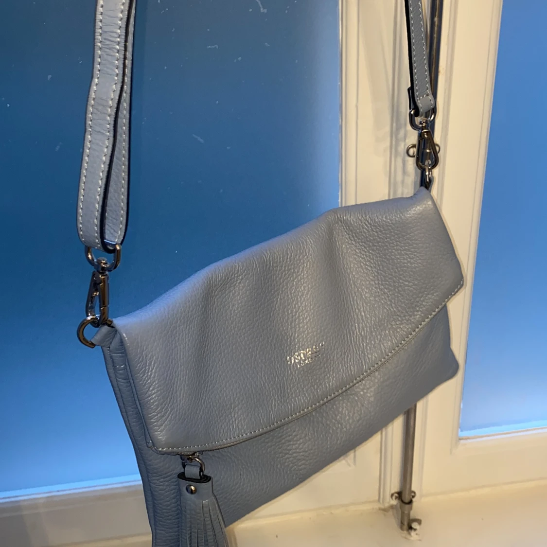 Axelremsväska från Osprey - 90