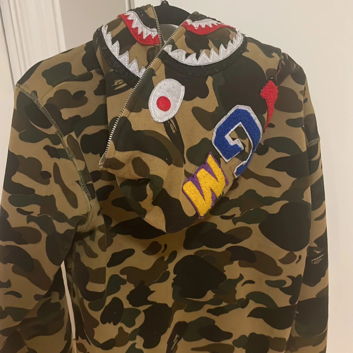 Bape - 90