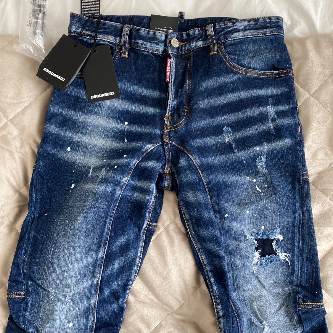 D2 Jeans