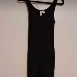 Maxi klänning lång - Lång enda ner till hälarna 