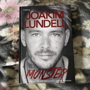 Joakim Lundells bok.  - Läst en gång. Så sparsamt använd.