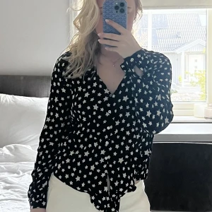 Sjärntopp från Zara - Stjärntopp från Zara, otroligt fin och härligt material. 