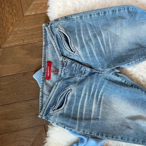 Miss sixty jeans - Så sjukt snygga men tyvärr lite små 
