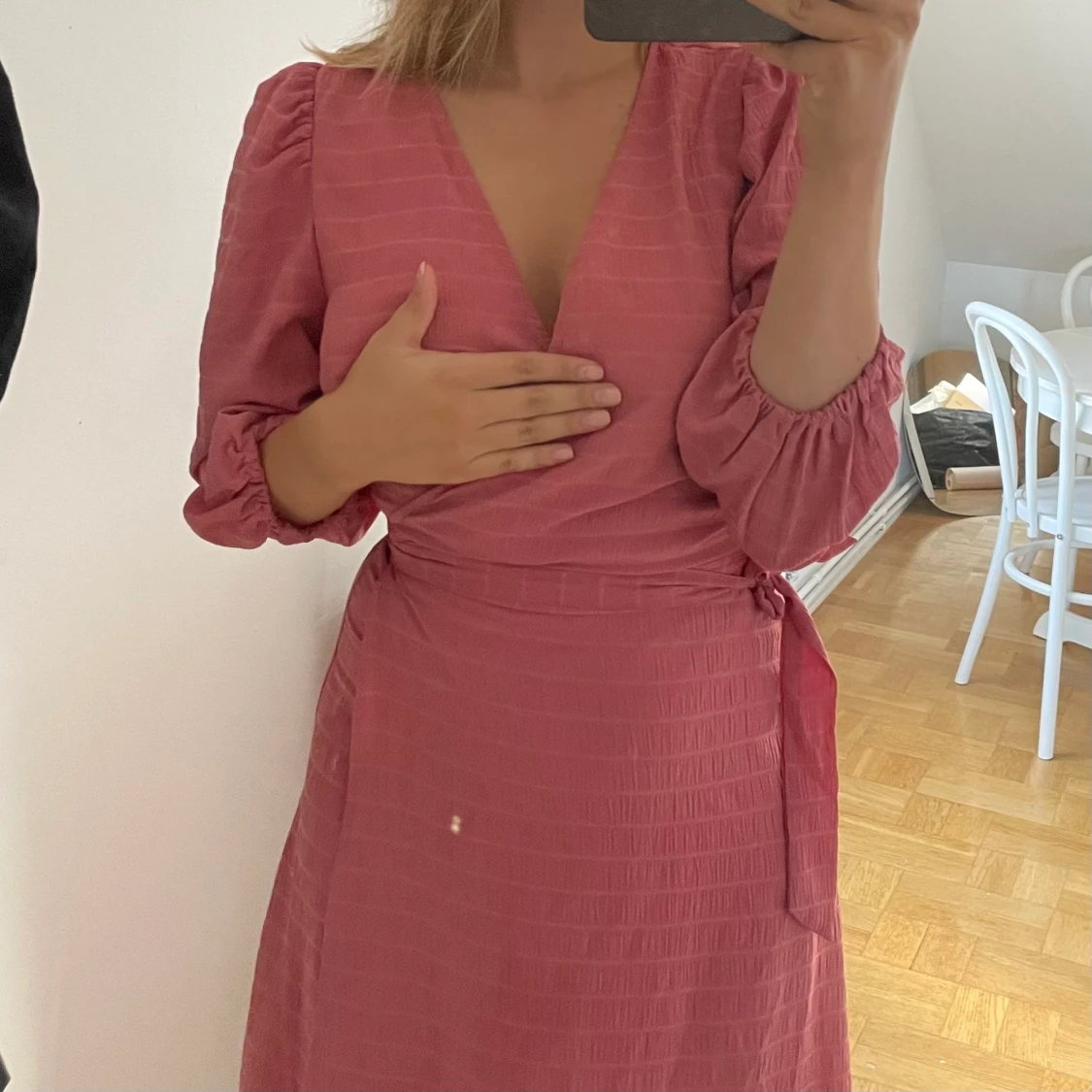 Fin klänning / Wrapklänning / Balklänning i Dämpad rosa