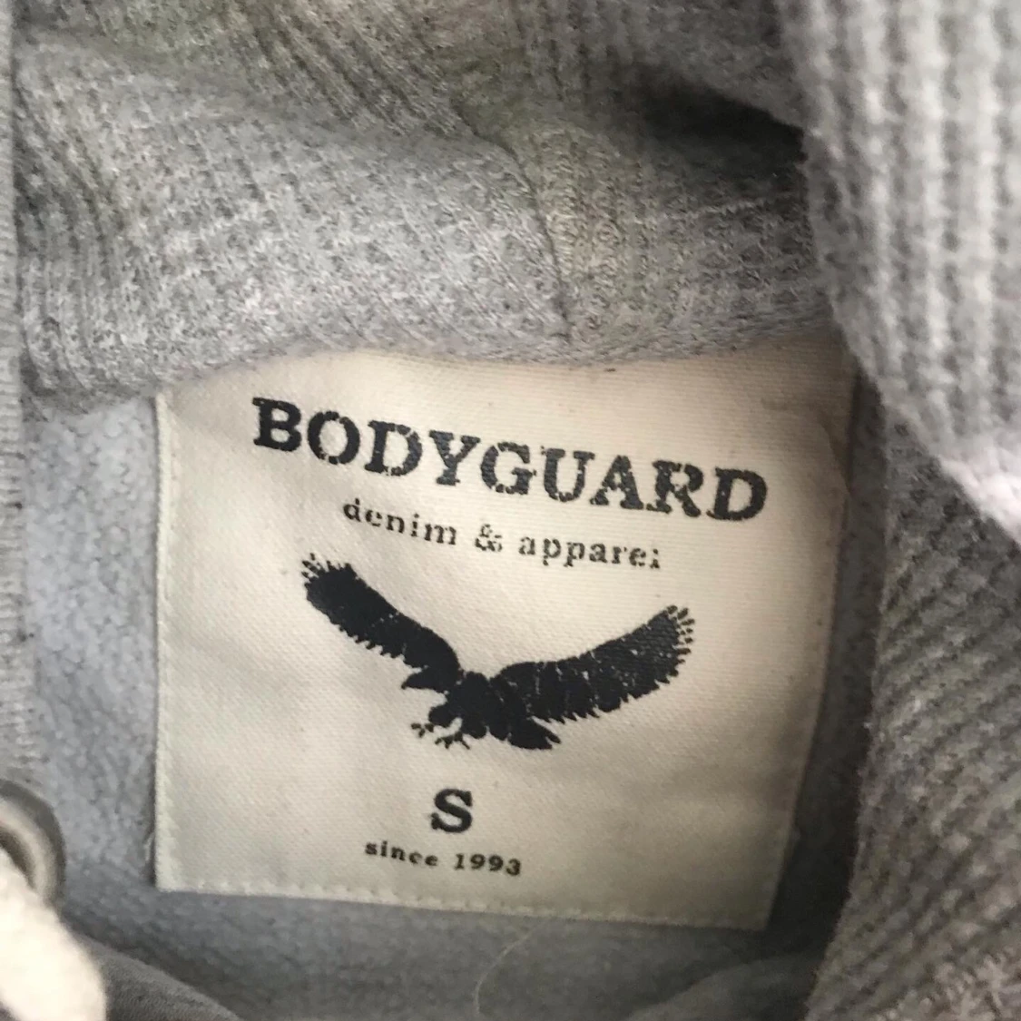 Bodyguard hoodie  - 90