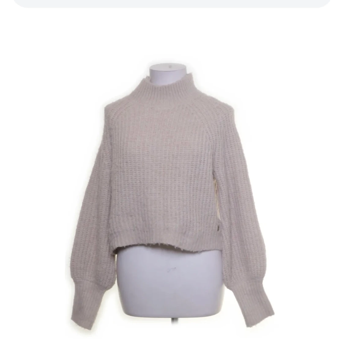 Beige stickad tröja  - 90