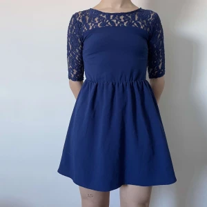 Klänning  - Fin härlig sommar klänning i bra skick 