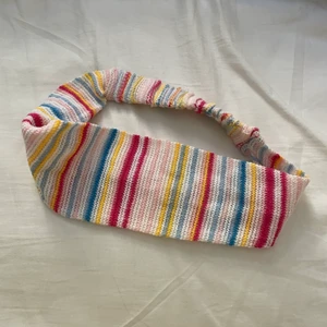 DJERF AVENUE HEADBAND - Hårband från djerf Avenue. Använd någon enstaka gång! One size