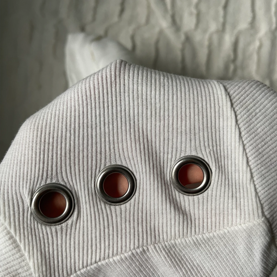 Tröja med öglor  - 91