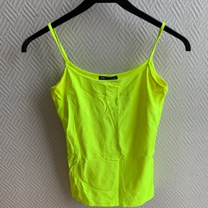 Tight neon linne Zara - Tight neon linne från Zara storlek S