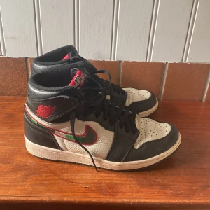 Jordan 1 A star is born  - Jordan 1 A star is born Storlek 44,5 Skick 7/10