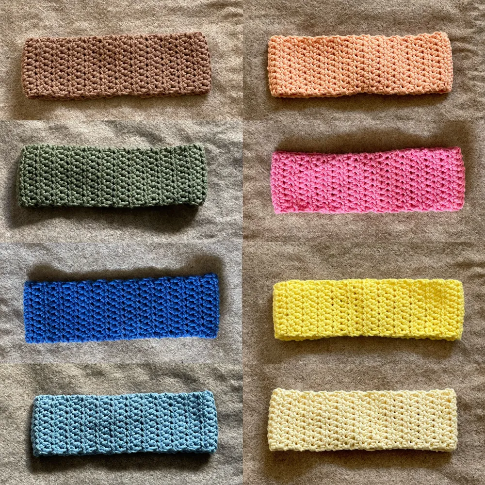 Virkade hårband🧶för att köpa & se alla tillgängliga hårband kolla in @crochetbyviola på instagram🫶🏼. Accessoarer.