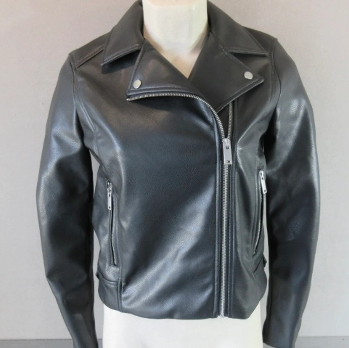 Bikerjacka dam H&M, Stl. 36 - 91