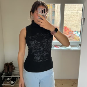 Polokrage topp - Säljer denna svarta glittriga polokrage topp. Storlek M❤️