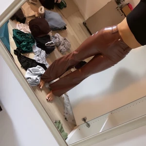 Skinn byxor - Bruna byxor inte min stil längre