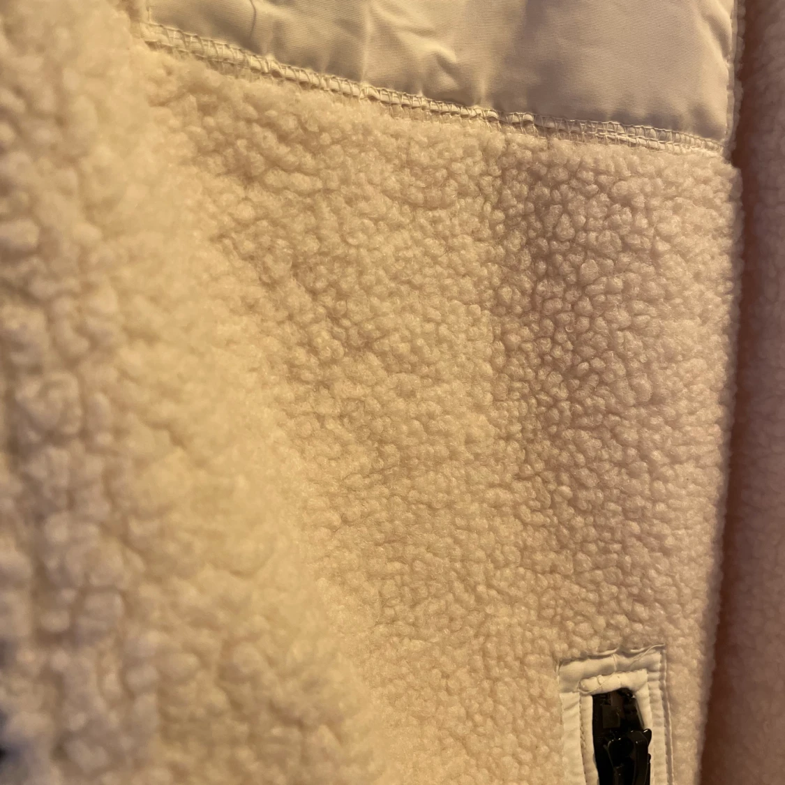 Trendig och mysig teddyjacka - 90