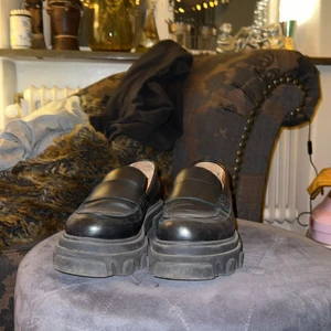 Chunky skor ;) - Använda 3 gånger, bra skick;)