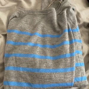 Populär zara tröja - Så fin stickad zara tröja i bra skick 💘