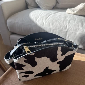 Rodebjer  - Nypris 4995:-  