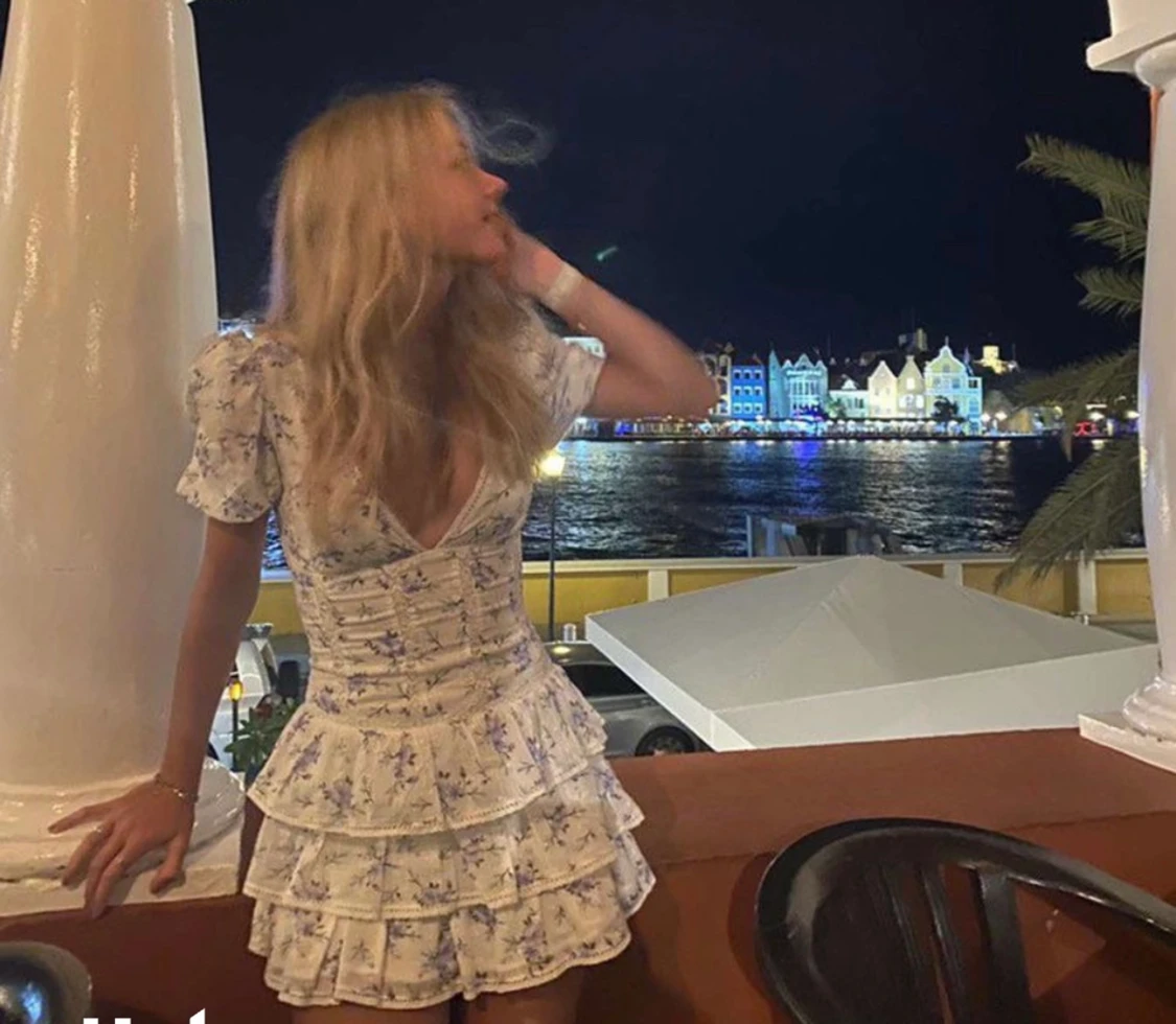 Söker klänning zara