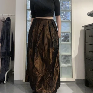 Maxikjol - Glansig maxikjol 💕💕