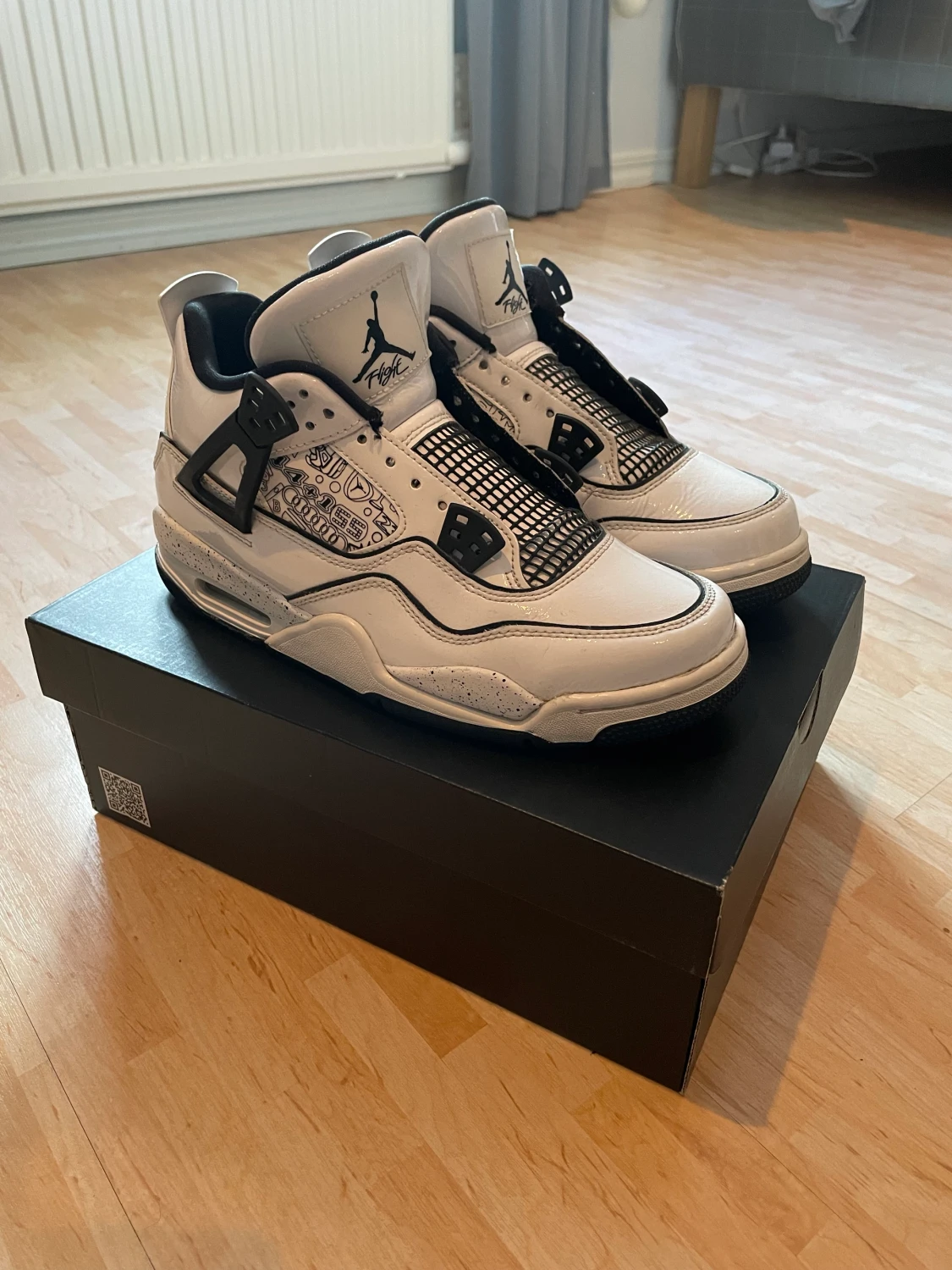 Jordan 4 DIY