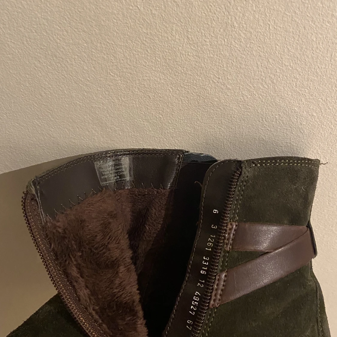 Boots i grön mocka - 91