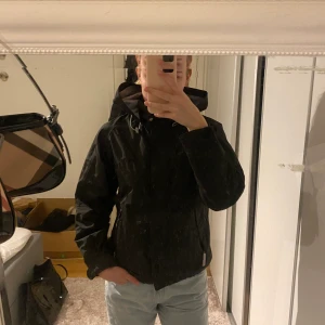 Vindjacka  - Bra skick 