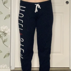 Hollister byxor - Byxor från Hollister i bra skick!