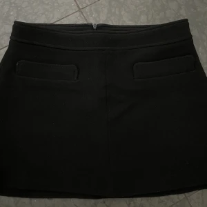 Zara Kjol  - Jättefin kjol från zara! Storlek S 