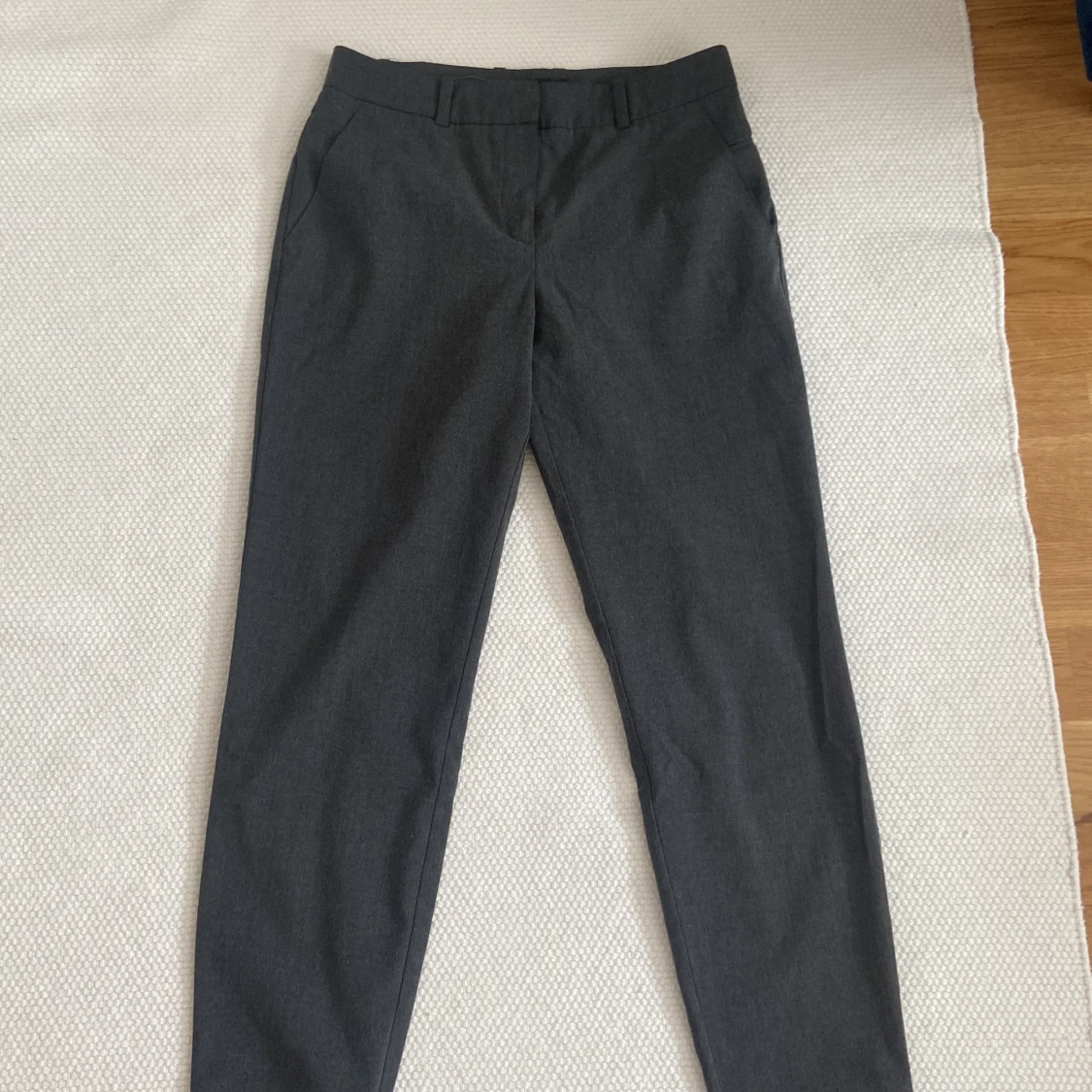 Din byxa grå  - 91