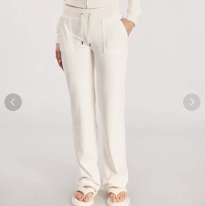 Juicy couture - Intressekoll på mina fina juicy, säljer vid bra pris, dom är slutsålda typ överallt köpta för 1099kr, mycket bra skick