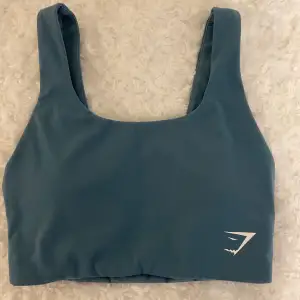 Teal färgad sport-bh från Gymshark, ”dreamy” kollektionen. Bra skick