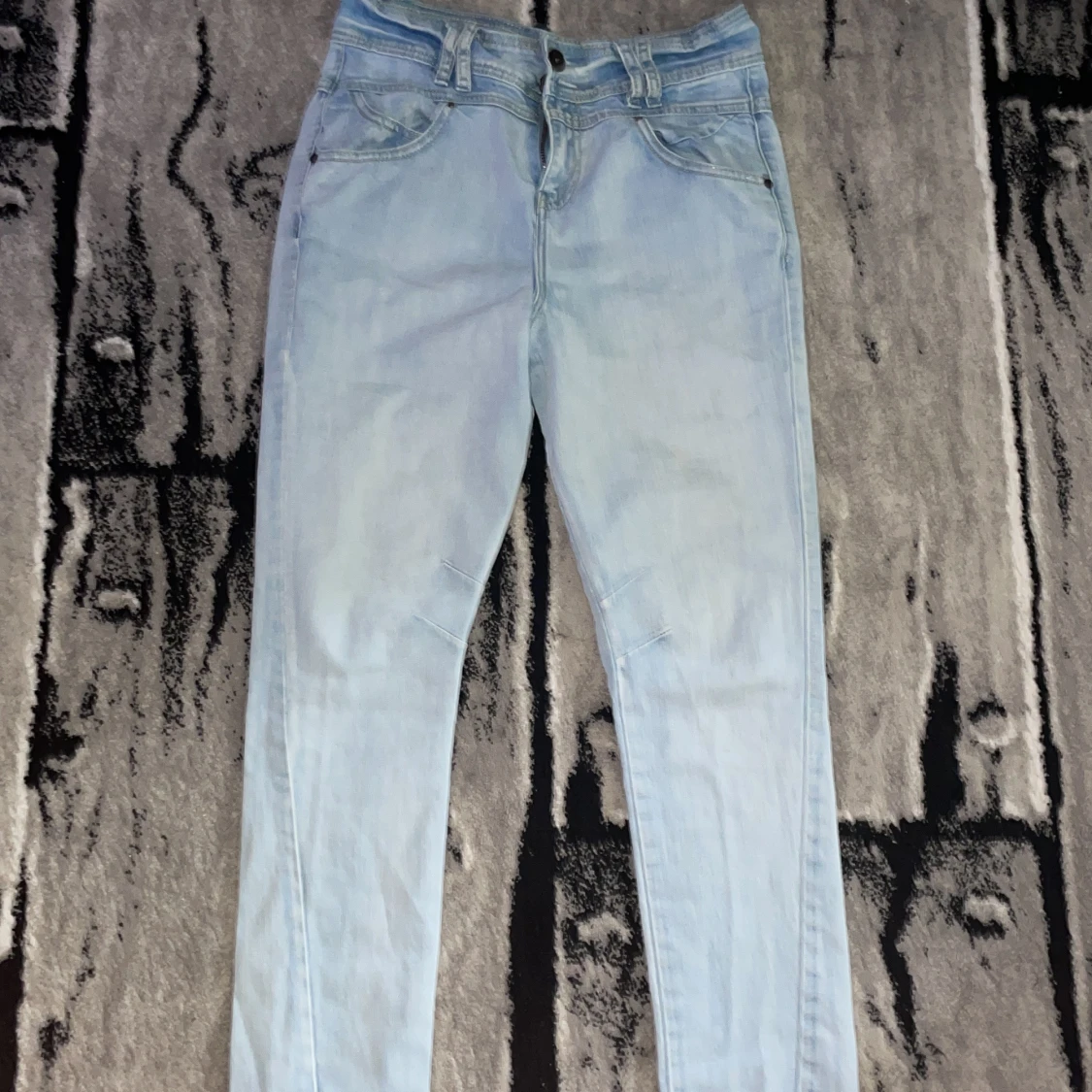 Raka jeans 