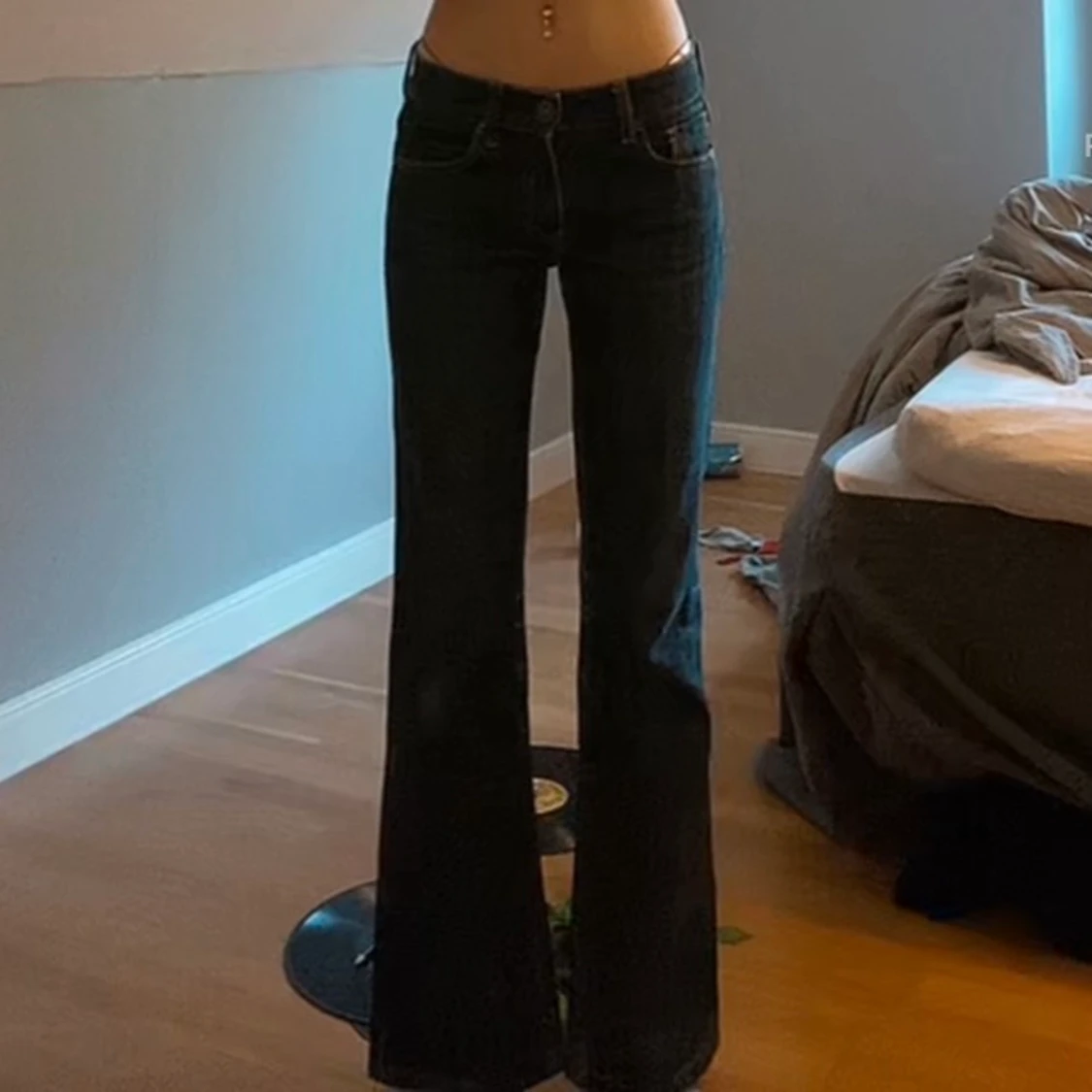 Lågmidjade bootcut - 91