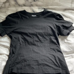 Vero moda - Tre vero Moda, 90kr/st alla för 200🫶🏼(två för 180kr)