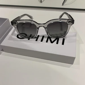 Chimi 02 - Säljer nu mina Chimi 02 ”grey” Nypris 1250kr