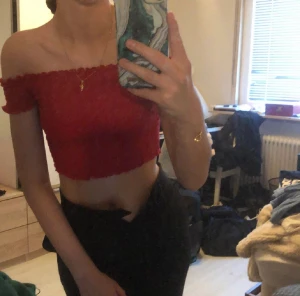 Off shoulder topp - Galet skön och bekväm topp! Storlek XS men kan passa S på grund av stretch! 😊