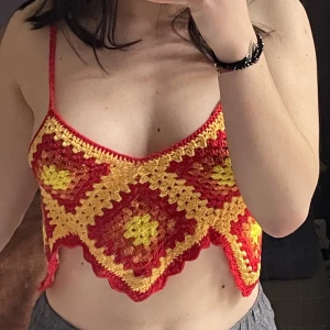 crop top - Den perfekta toppen, handgjord, för stranden och havet.