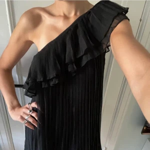 Söker  - Söker denna klänningen💞💞lånade bilder💞