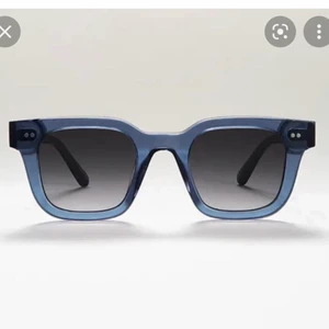 Chimi blue 04 - Säljer mina chimis 04 blue! Jätte snygga. Det är en lite repa där av priset (inget man lägger märke till!) pris kan även diskuteras. Ifall många är intresserade får man buda!  