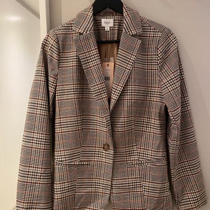 Rutig Kavaj storlek XS - Helt ny eurokrisen kavaj från St:Tropez