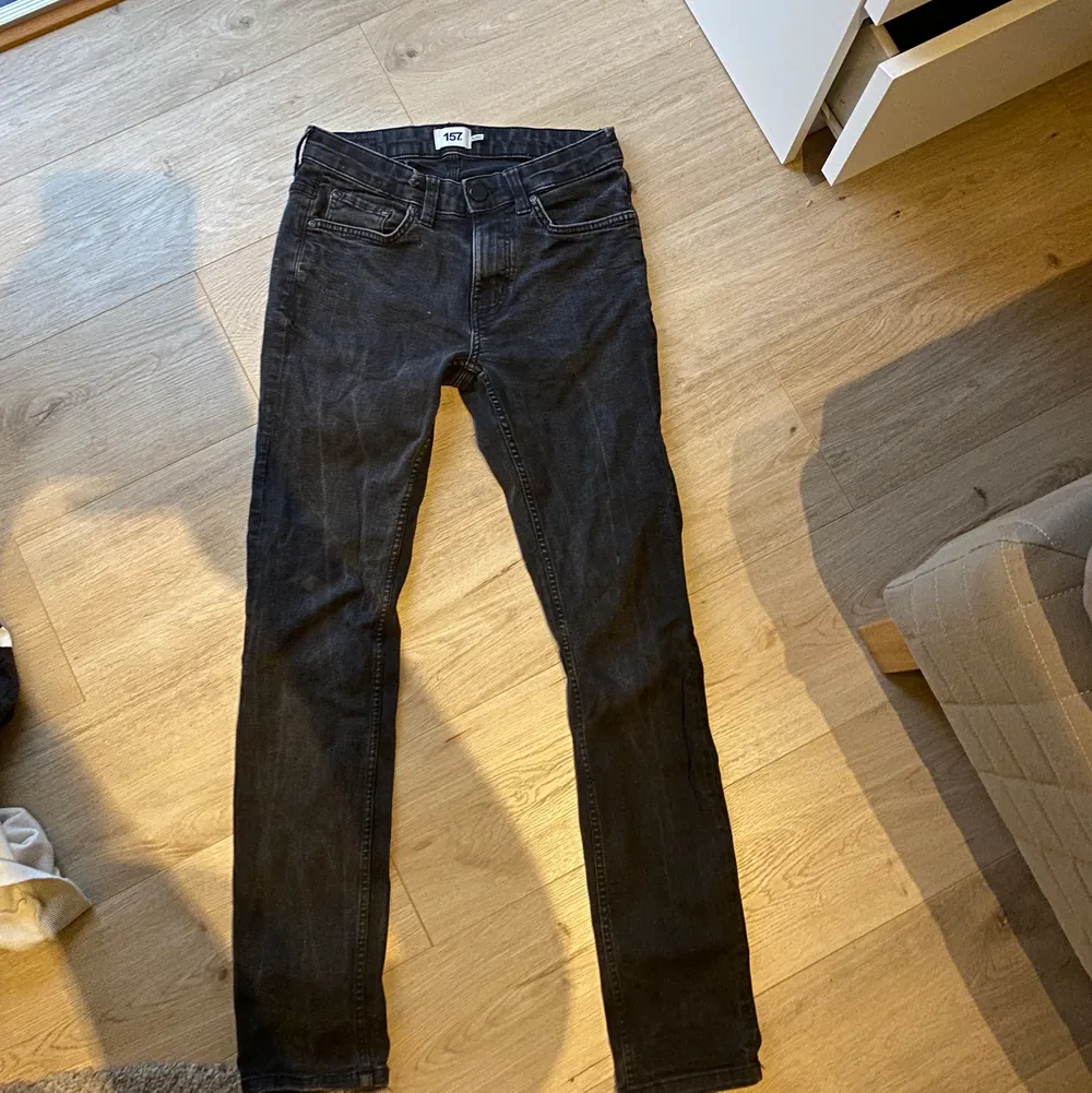Jeans från lager 157, storlek: W28 L32, passar xs/s. 40kr + frakt . Jeans & Byxor.